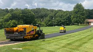 Best Asphalt Driveway Installation  in Narragansett Pier, RI